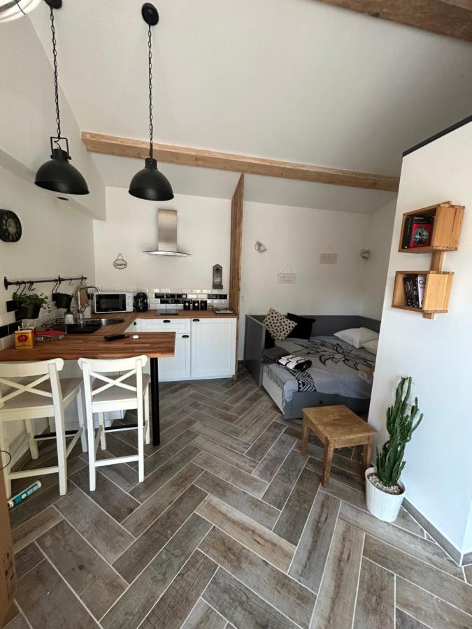 Charmant Studio Dans Villa - Jardin Privatif . La Seyne-sur-Mer Eksteriør billede